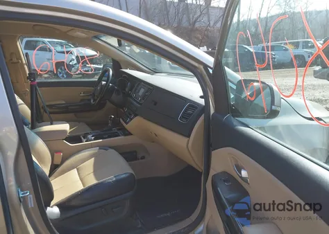 2015 Kia Sedona Ex z USA, uszkodzony, nr VIN KNDMC5C13F6034174